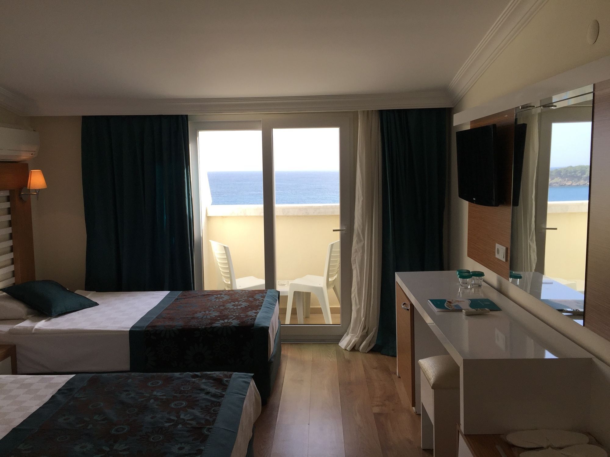Maya World Beach Boztepe  外观 照片