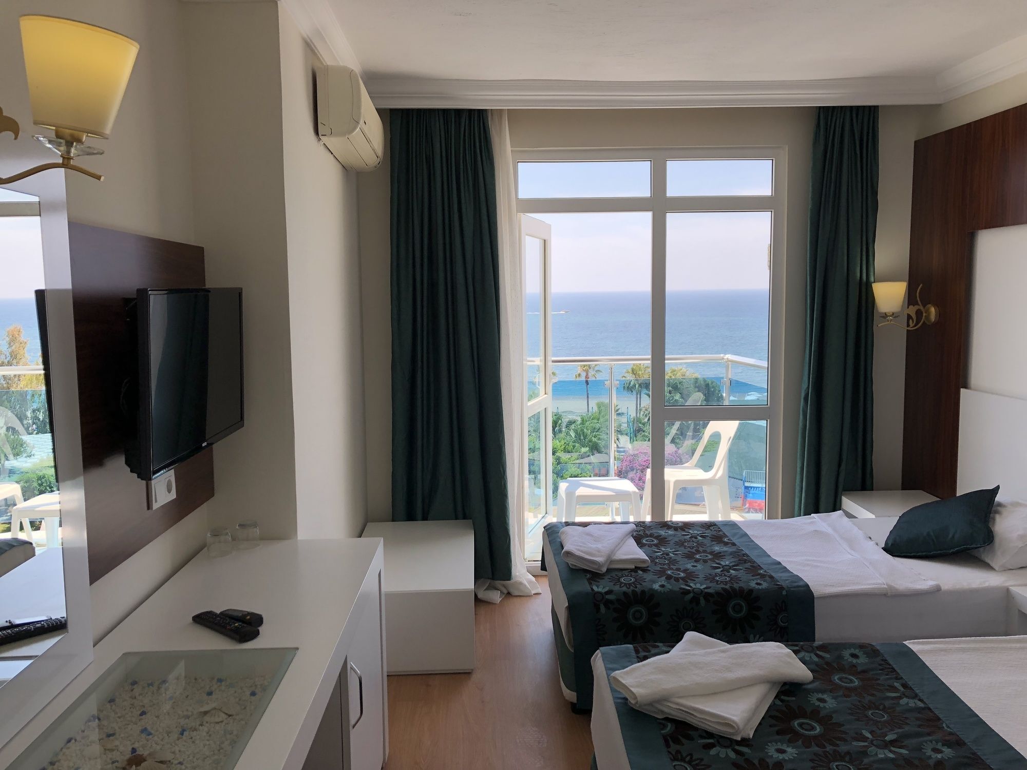 Maya World Beach Boztepe  外观 照片